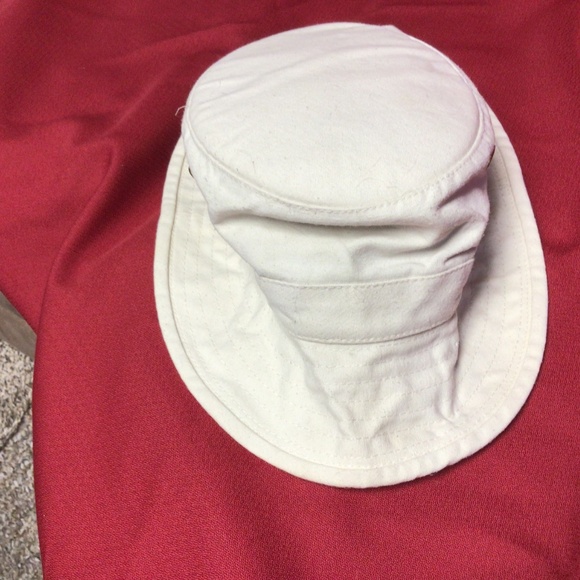 TILLEY hat   7 1/4 - Picture 2 of 4